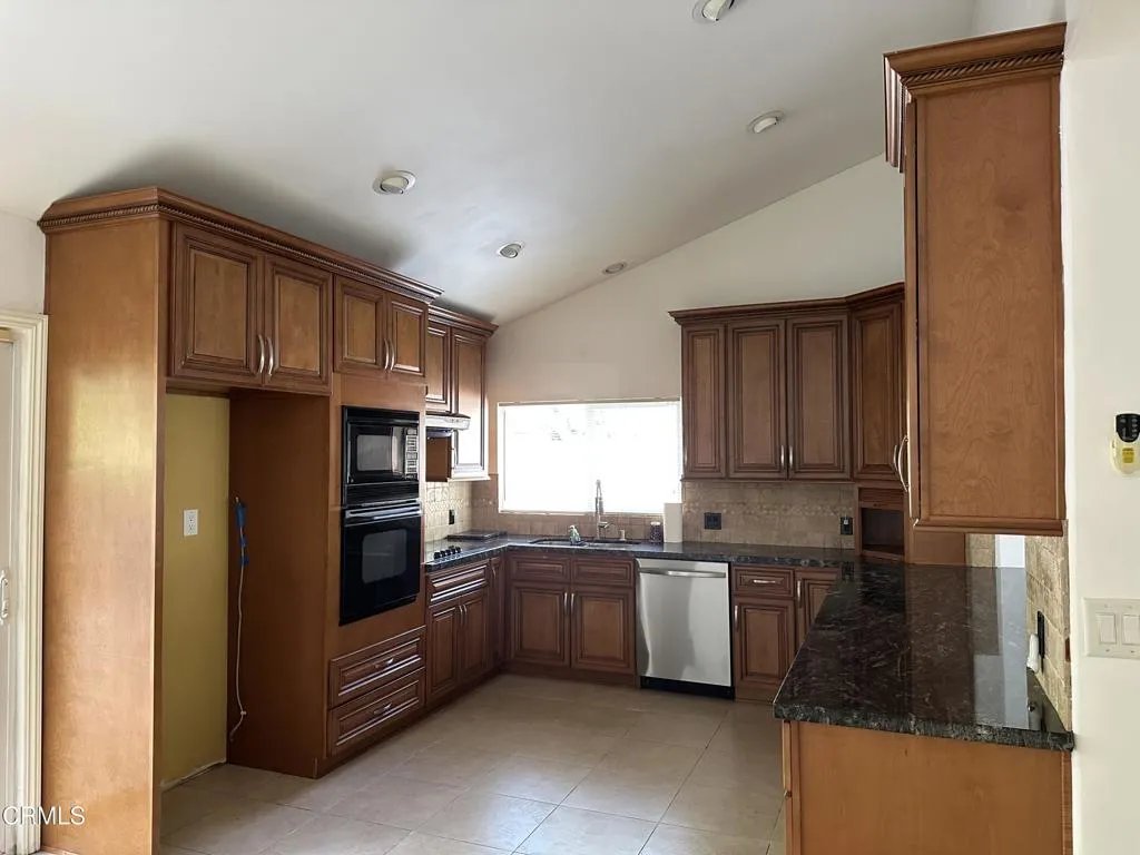 29116 Hillrise Drive, Agoura Hills, CA 91301 - Photo 4 of 24, Agoura Hills, CA