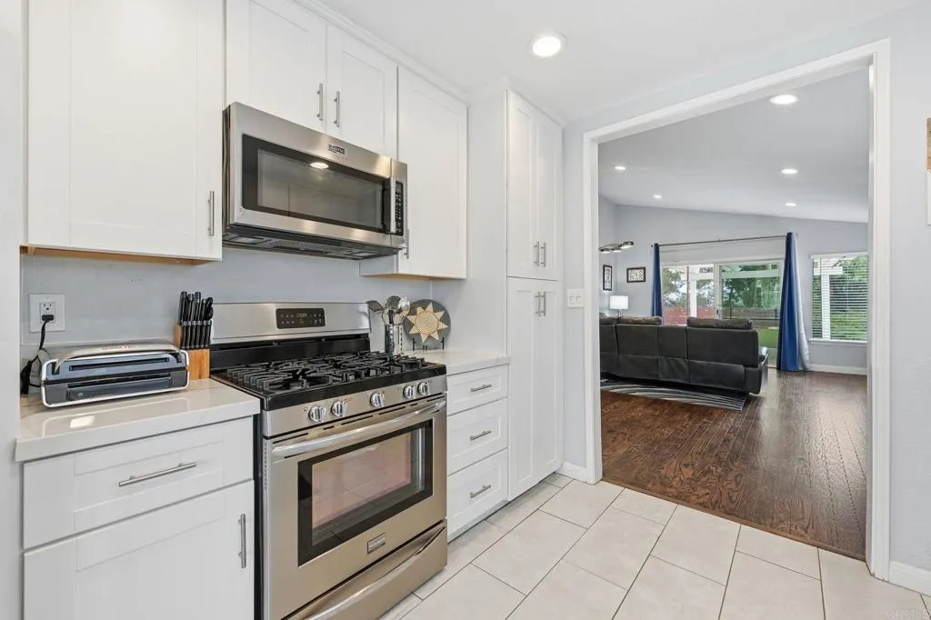 Photo #39: NDP2600789 Listing: Photo #39