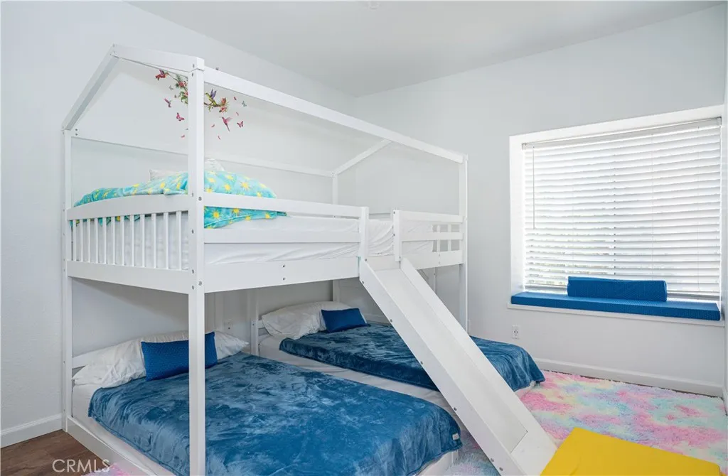 Photo #29: TR26016836 Listing: Photo #29