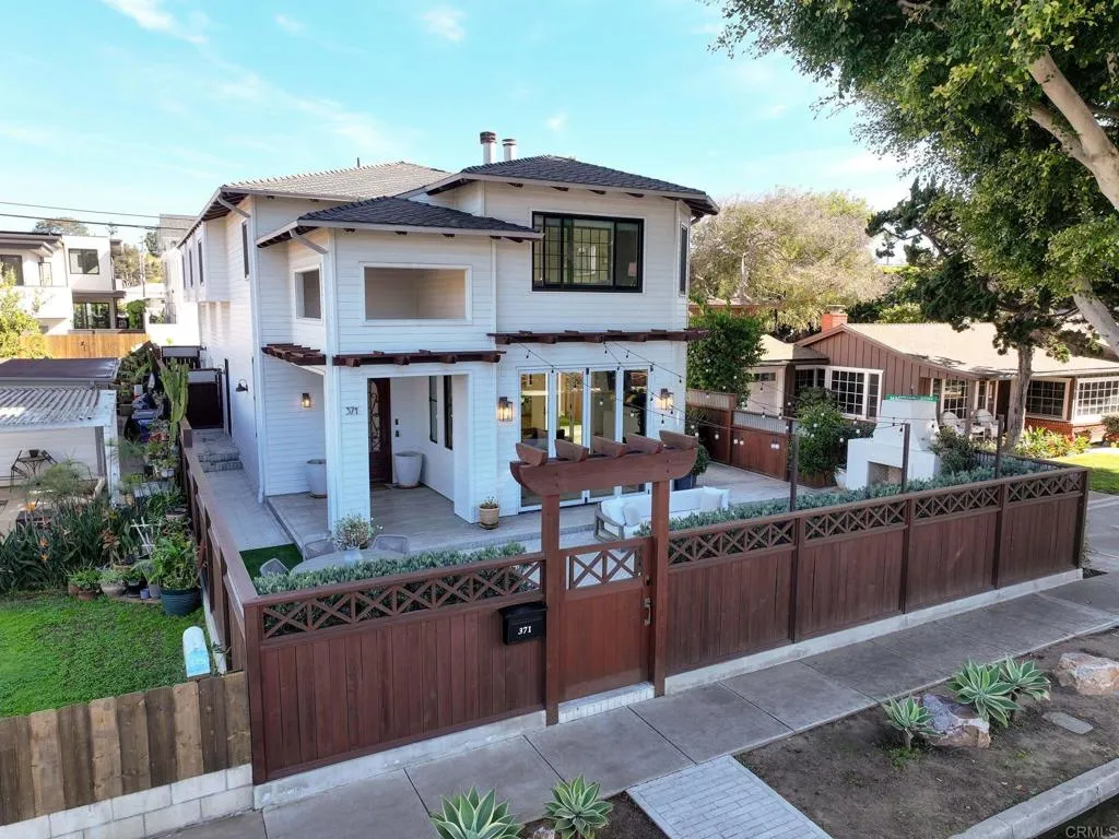 https://cdn.realtyfeed.com/cdn/127/306628367/7f530322a991863132a649e10db65d28.webp