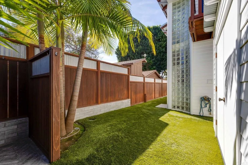 https://cdn.realtyfeed.com/cdn/127/306628367/a1707238d928128e78c3b496d8bff9cd.webp