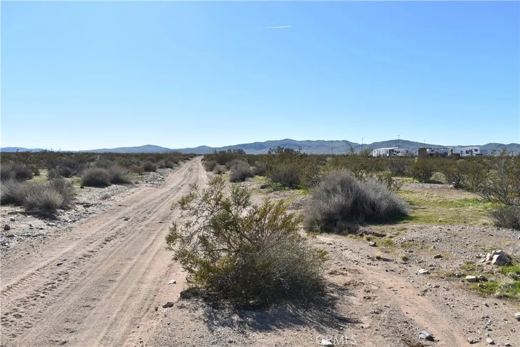 24 Frontier, Helendale, CA 92342 - Main photo, Helendale, CA