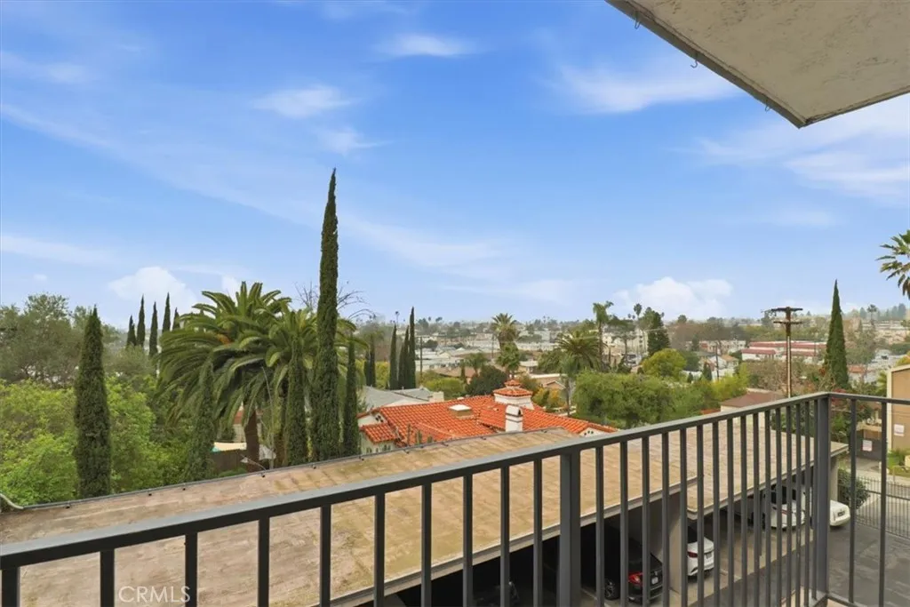 1517 E Garfield, Glendale, CA 91205 - Photo 4 of 19, Glendale, CA