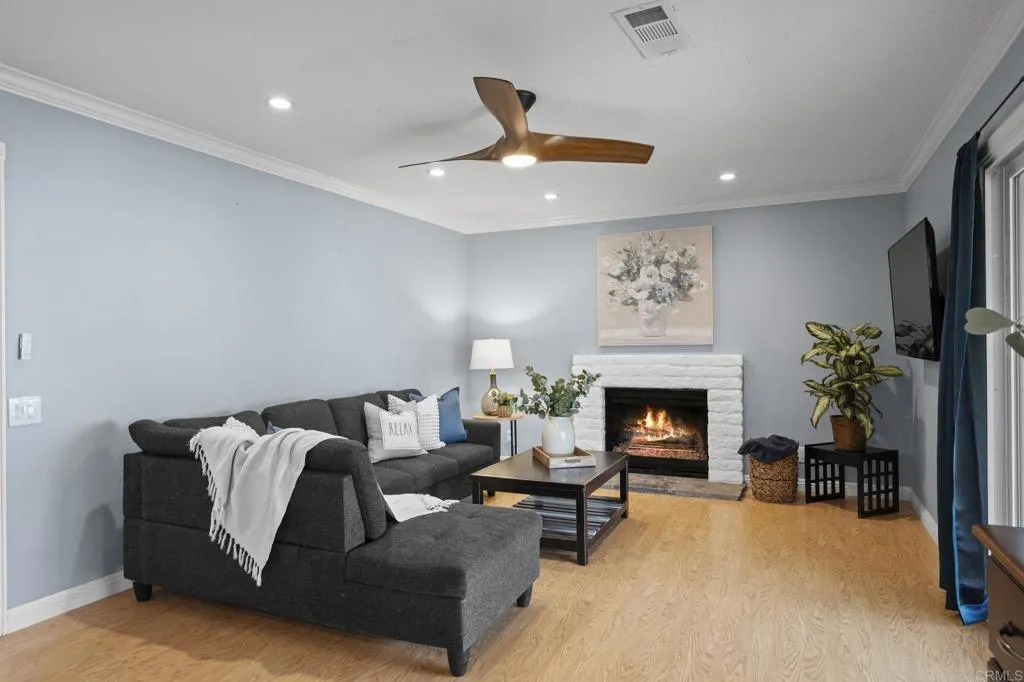 https://cdn.realtyfeed.com/cdn/127/306628388/5e86281a55608759aa6e55b39b23c9f5.webp
