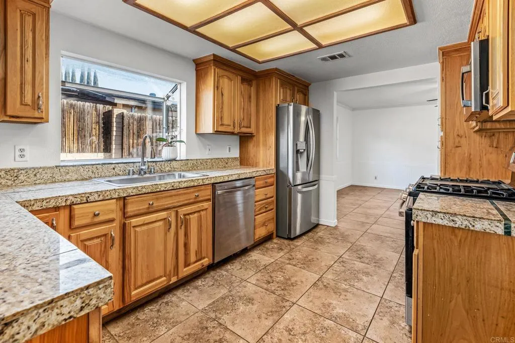 https://cdn.realtyfeed.com/cdn/127/306628391/b3726d17c5dbd4b34bb2e351d8eafbab.webp