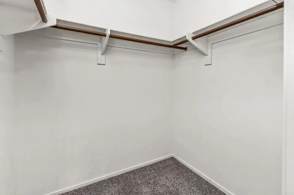 https://cdn.realtyfeed.com/cdn/127/306628391/f345c2cd3b0fd7fcdd044f5fd4f531a4.webp