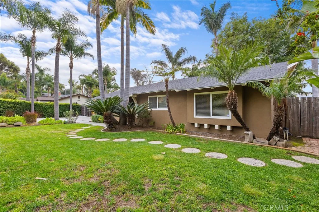 https://cdn.realtyfeed.com/cdn/127/306628425/39ba51b14483653ba56176f46475faf8.webp