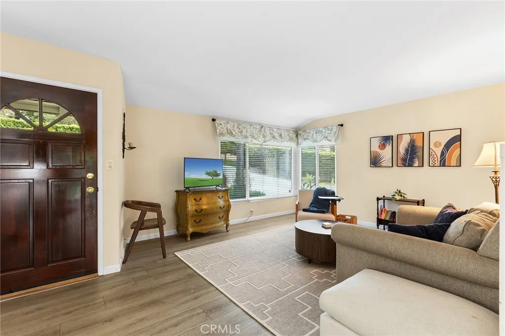 https://cdn.realtyfeed.com/cdn/127/306628425/bf514748bee0c26d829069f1f665d23c.webp