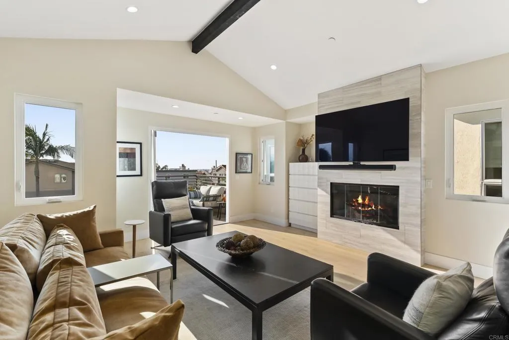 2319 Cambridge, Cardiff By The Sea, CA, 92007