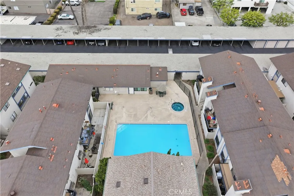 Photo #32: SW26018168 Listing: Photo #32