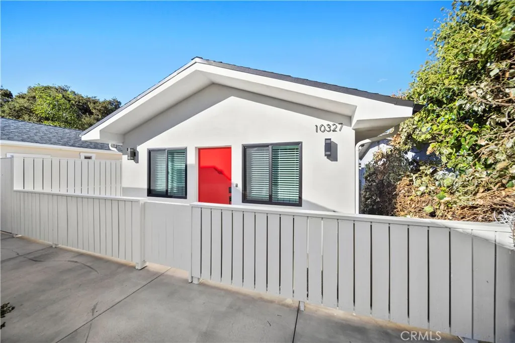 10323 Eldora, Sunland, CA 91040 - Photo 3 of 27, Sunland, CA