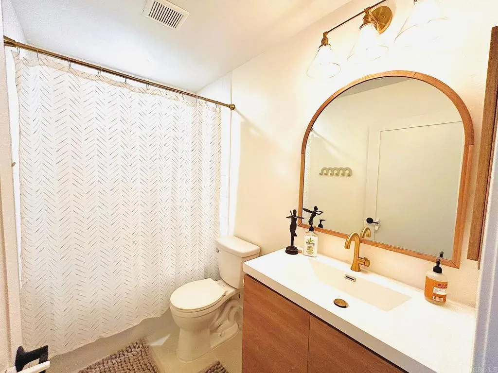215 Countryhaven Road, Encinitas, CA, 92024