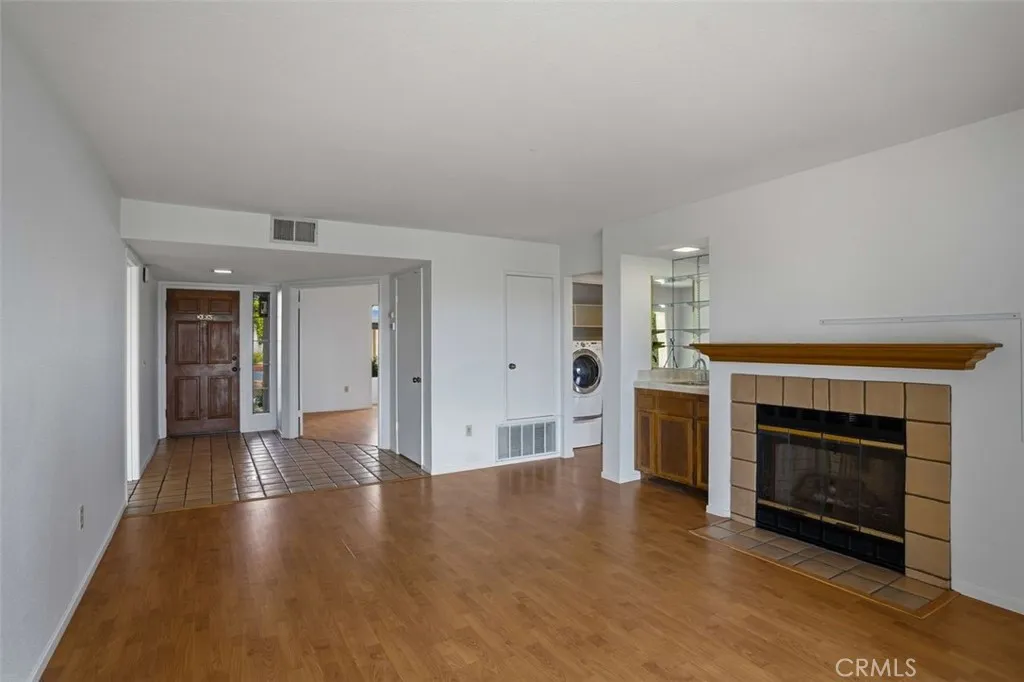 https://cdn.realtyfeed.com/cdn/127/306628575/7a5660c4415156e26e7f1c11b797071d.webp
