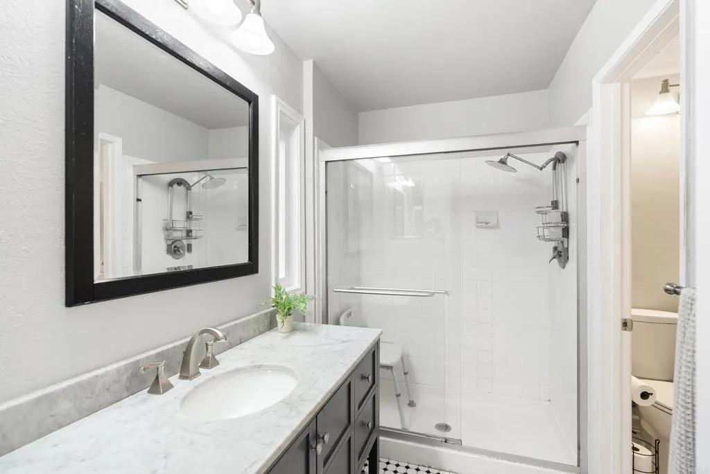 https://cdn.realtyfeed.com/cdn/127/306628580/f05ba6759e8efad513fd3405e336ac43.webp