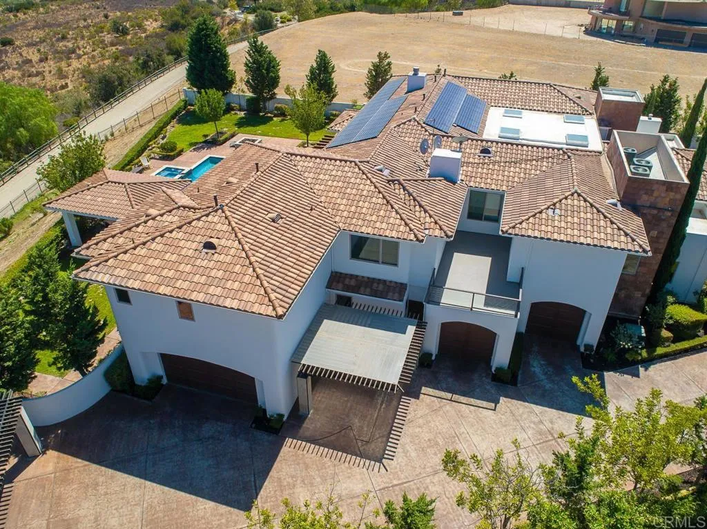 https://cdn.realtyfeed.com/cdn/127/306628582/3e2b63132982c6e59281aceb6d8c3cb7.webp