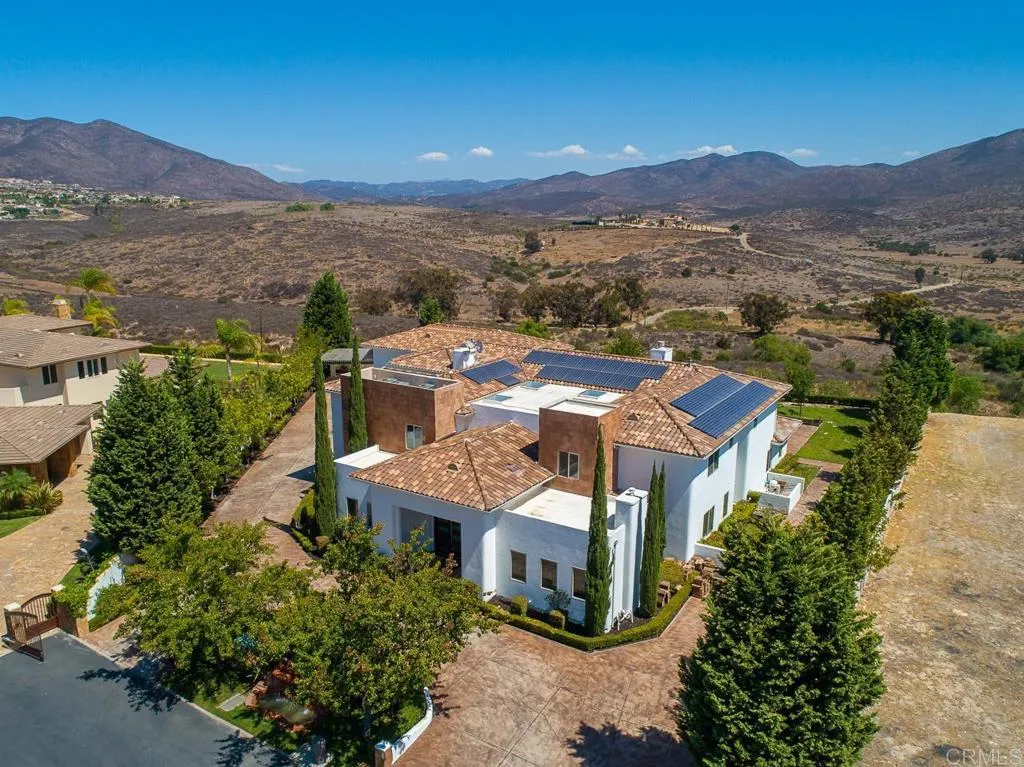 https://cdn.realtyfeed.com/cdn/127/306628582/7e5f1d645649814a65ec9a8e5e45f774.webp