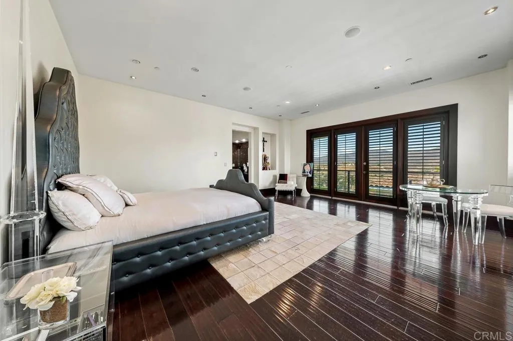 https://cdn.realtyfeed.com/cdn/127/306628582/f23a05a0f116cbb42919f0b52c707af7.webp