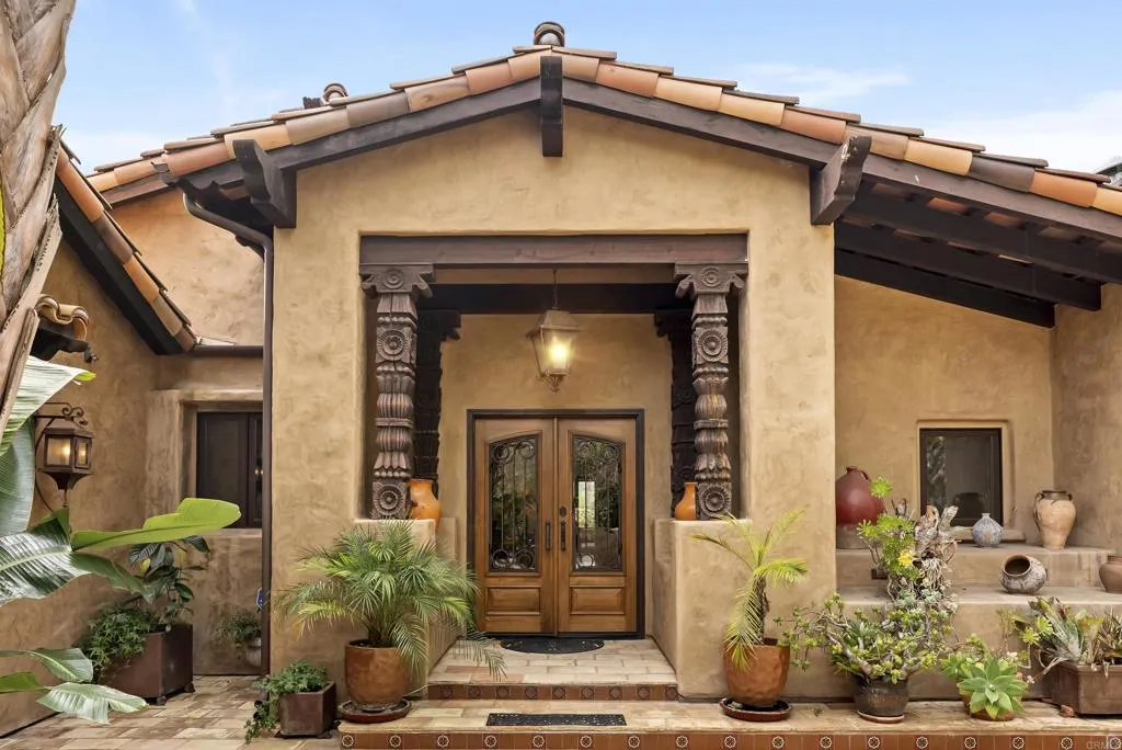 https://cdn.realtyfeed.com/cdn/127/306628619/017184409835e15294734e842796f274.webp