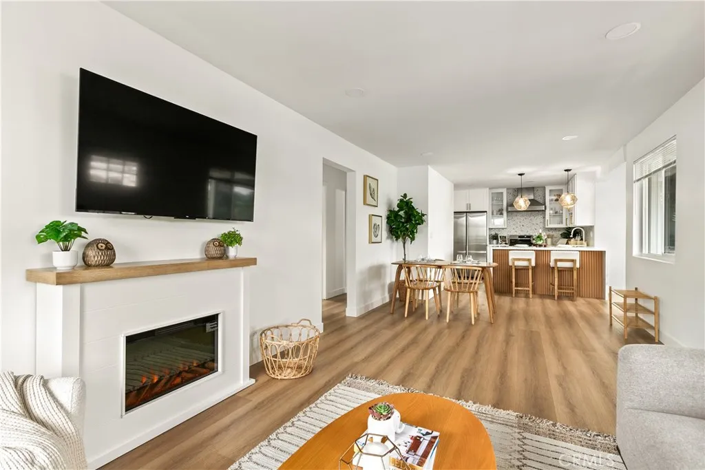 https://cdn.realtyfeed.com/cdn/127/306628630/3153a114629de0c353f67022dd77714f.webp
