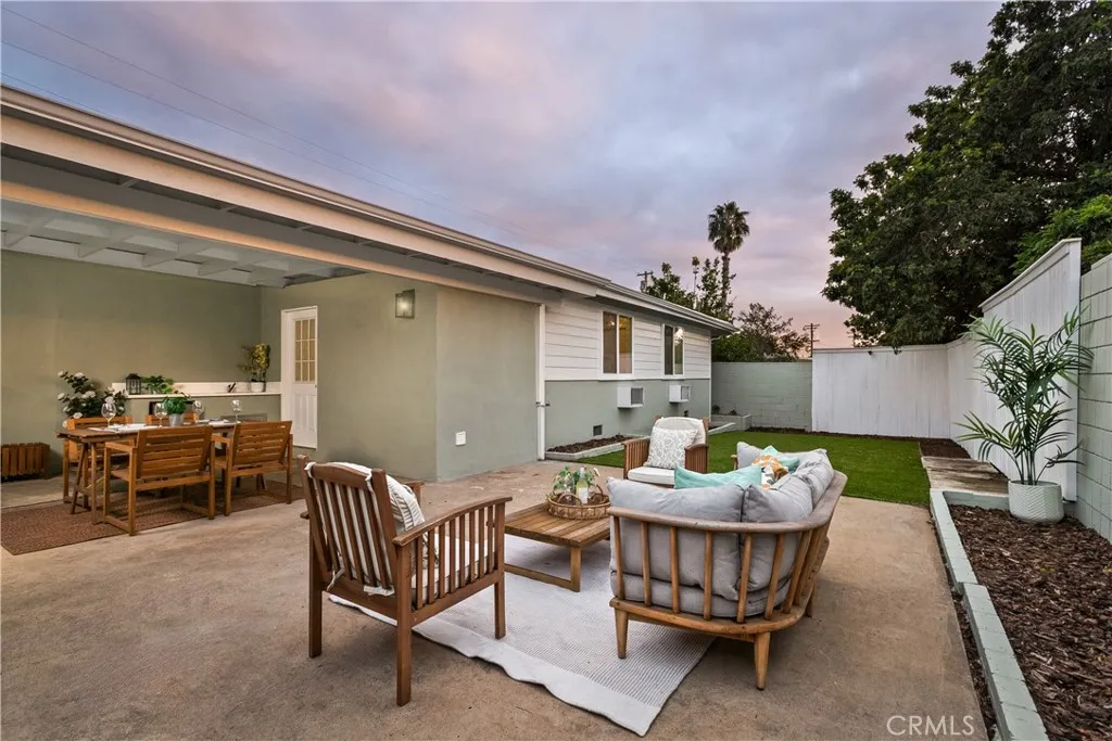 https://cdn.realtyfeed.com/cdn/127/306628630/9ccbcbdc45603e23707154613341d3c5.webp