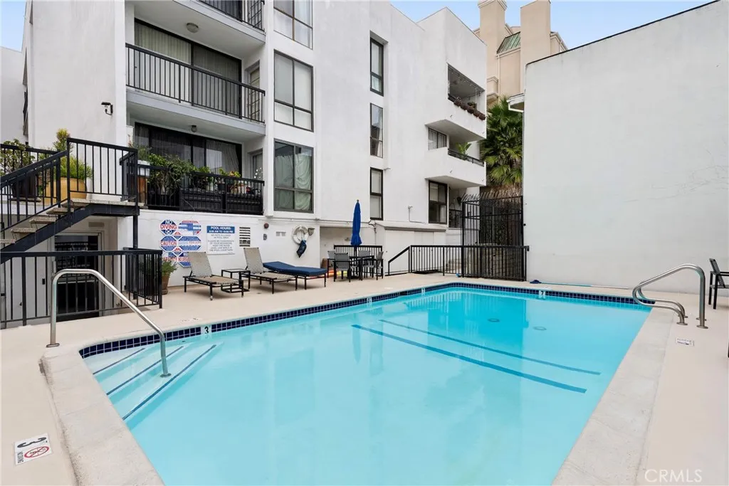 906 Doheny UNIT 303, West Hollywood, CA, 90069