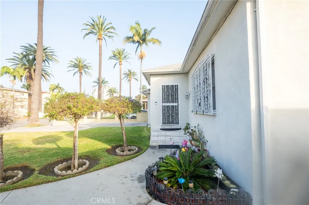 7136 Stafford Avenue, Huntington Park, CA, 90255