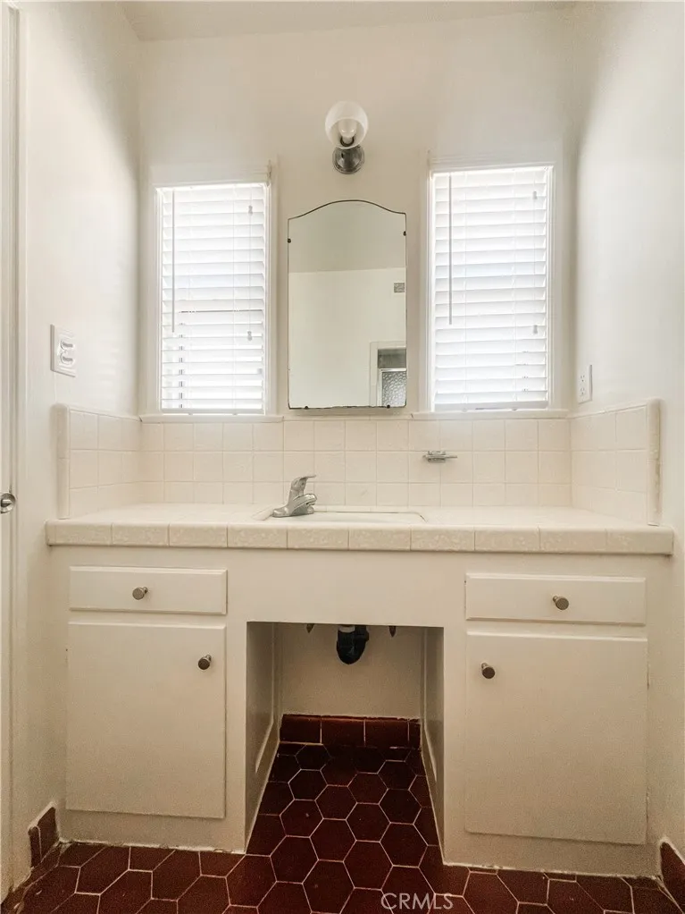 7136 Stafford Avenue, Huntington Park, CA, 90255