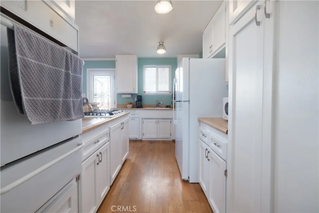 https://cdn.realtyfeed.com/cdn/127/306628814/122b394f3aac05d879be9724adec1c3b.webp