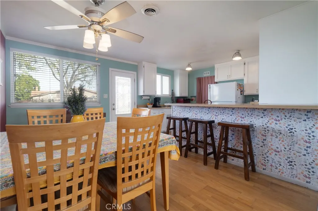 https://cdn.realtyfeed.com/cdn/127/306628814/e0553a039a766be7b45c1a856d138c3d.webp