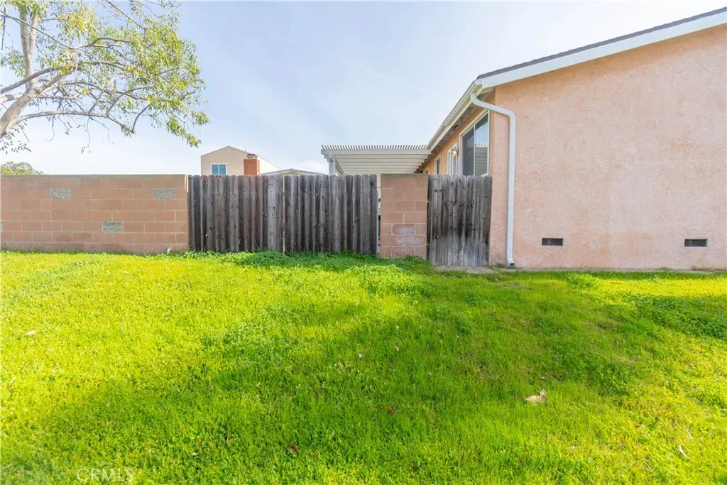 https://cdn.realtyfeed.com/cdn/127/306628814/f56931262f5ec54f43b89485f8b8f160.webp