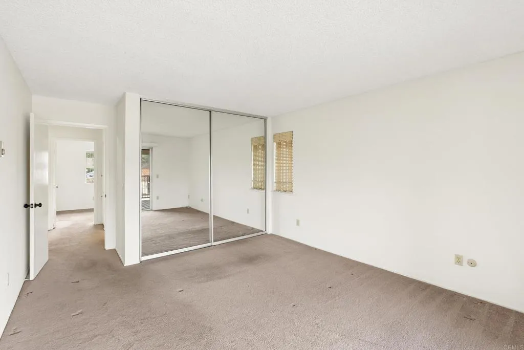 https://cdn.realtyfeed.com/cdn/127/306628815/2999015a504761cf9774506ba6169fc7.webp