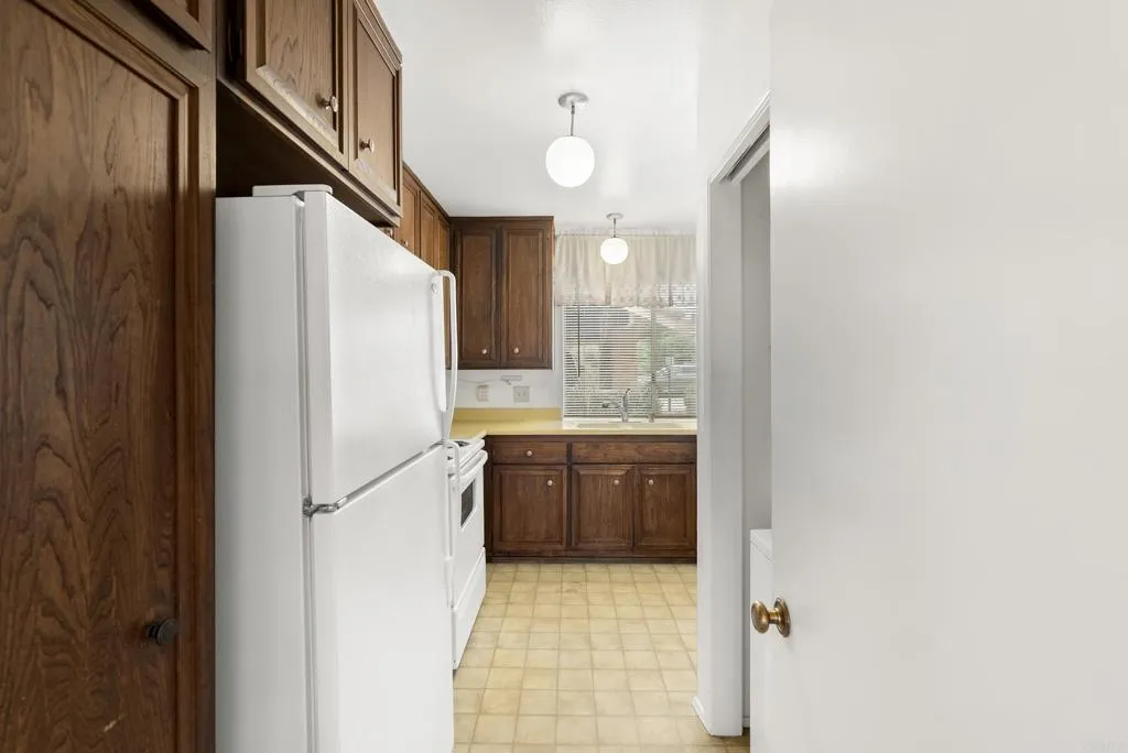 https://cdn.realtyfeed.com/cdn/127/306628815/95b057990e4a962f964835985bdbc29e.webp