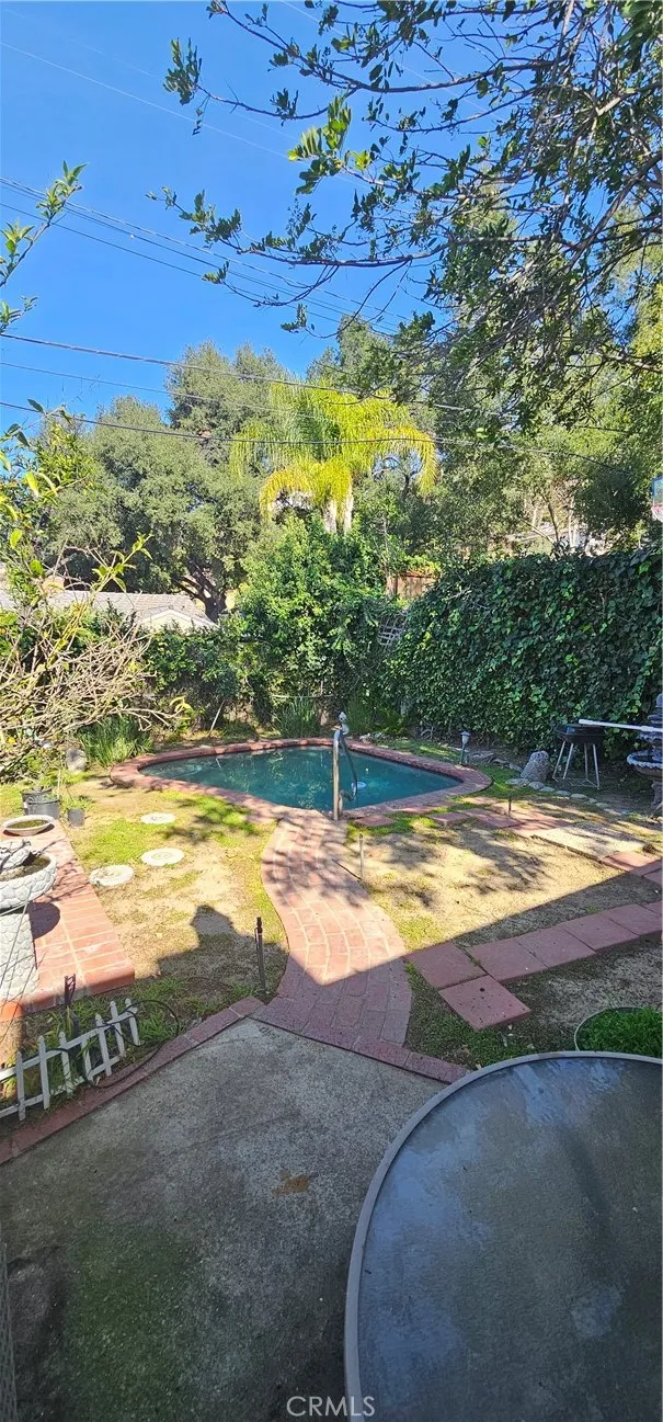 1823 Hillside Drive, Glendale, CA, 91208