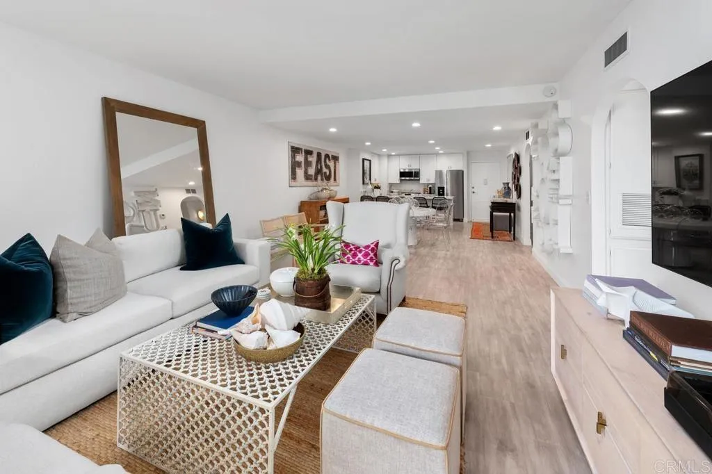 2500 Torrey Pines Rd Unit 201, La Jolla, CA 92037 - Photo 5 of 42, La Jolla, CA