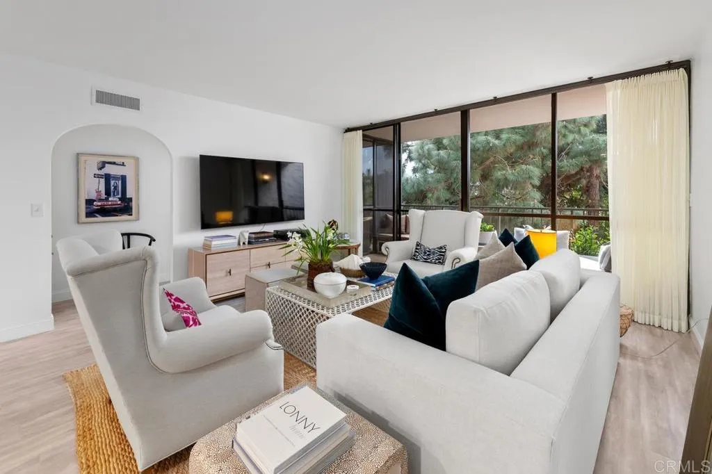 2500 Torrey Pines Rd Unit 201, La Jolla, CA 92037 - Photo 2 of 42, La Jolla, CA