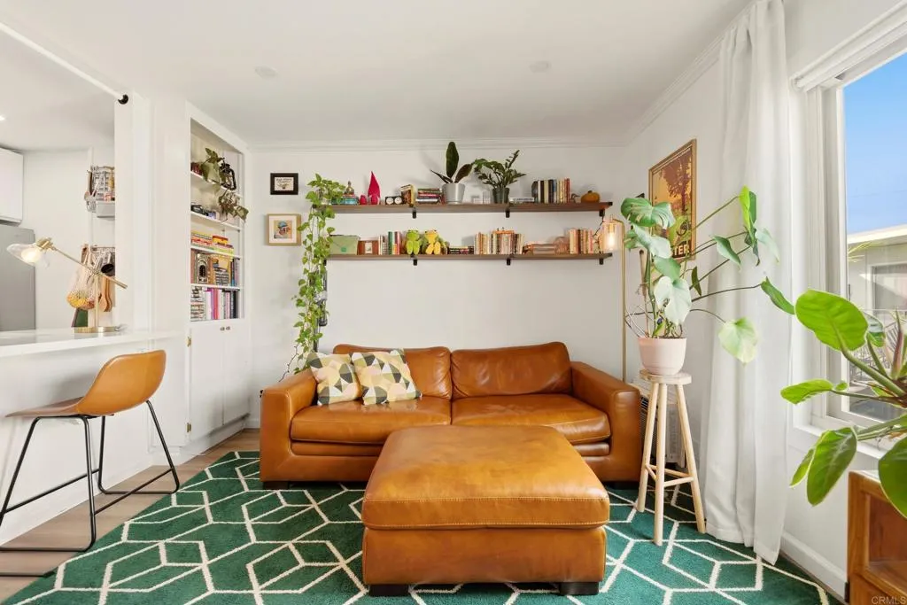 https://cdn.realtyfeed.com/cdn/127/306628893/55039c8f249bbd322f850c6d11559a70.webp