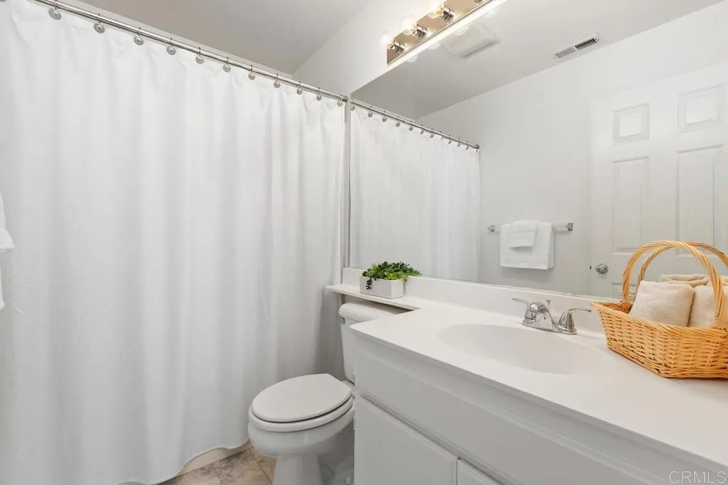 https://cdn.realtyfeed.com/cdn/127/306628929/4a2c0d882290775e5ab13022627a54a8.webp