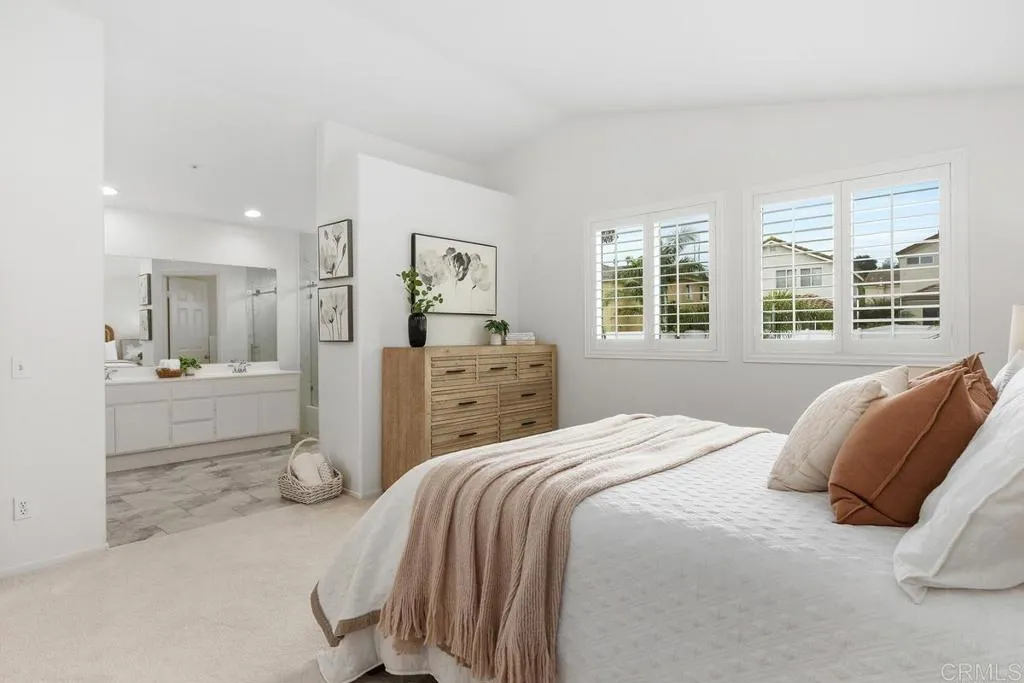 https://cdn.realtyfeed.com/cdn/127/306628929/87f4716ab2f5c41f982d1fe6371f0854.webp