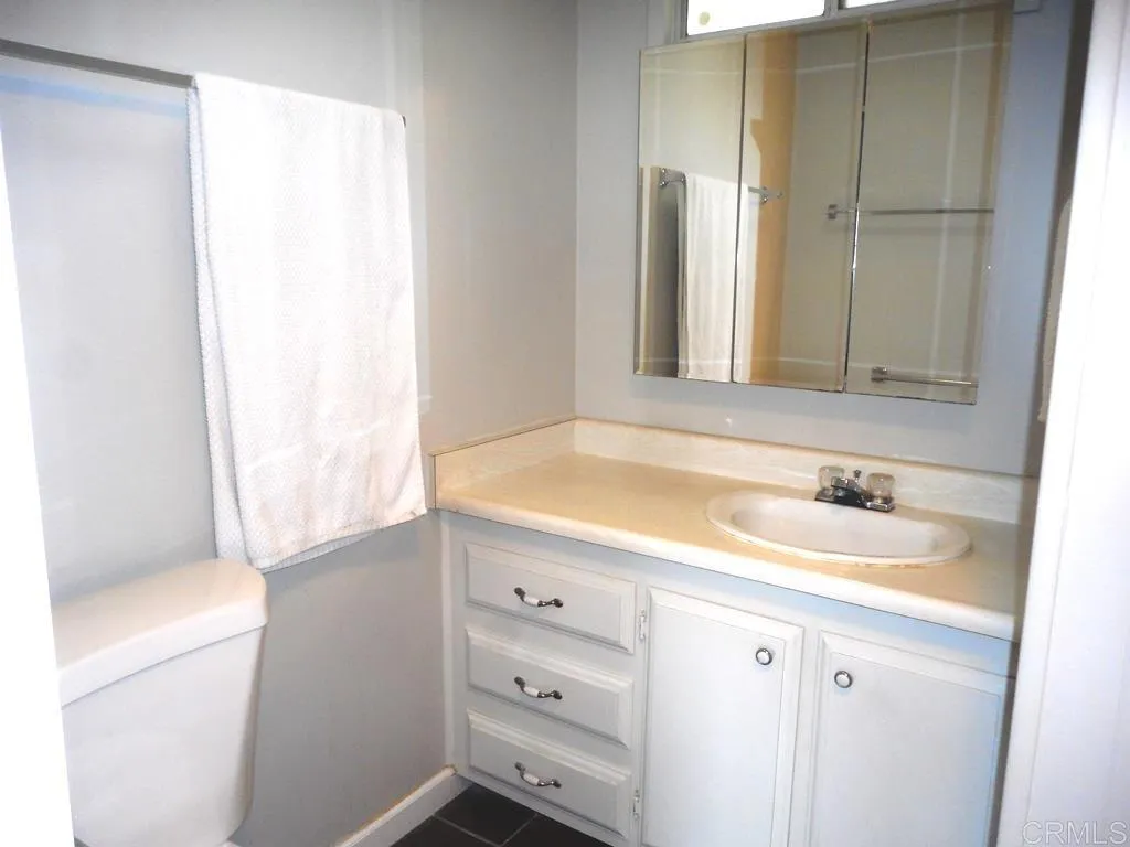 https://cdn.realtyfeed.com/cdn/127/306628955/ce98789107b03ba34720f099bbb68871.webp