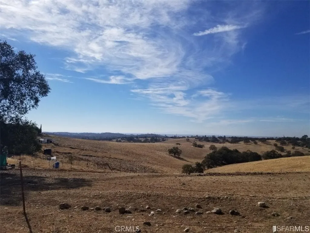 390 Knob Hill Avenue, Oroville, CA 95966 - Photo 3 of 19, Oroville, CA