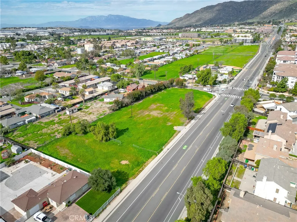 13277 Day, Moreno Valley, CA 92553 - Photo 4 of 10, Moreno Valley, CA