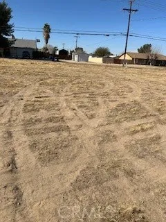 13580 El Cariso, Victorville, CA 92392 - Photo 4 of 20, Victorville, CA