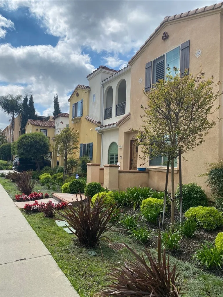 9116 Florence Ave, Downey, CA 90240 - Photo 3 of 33, Downey, CA