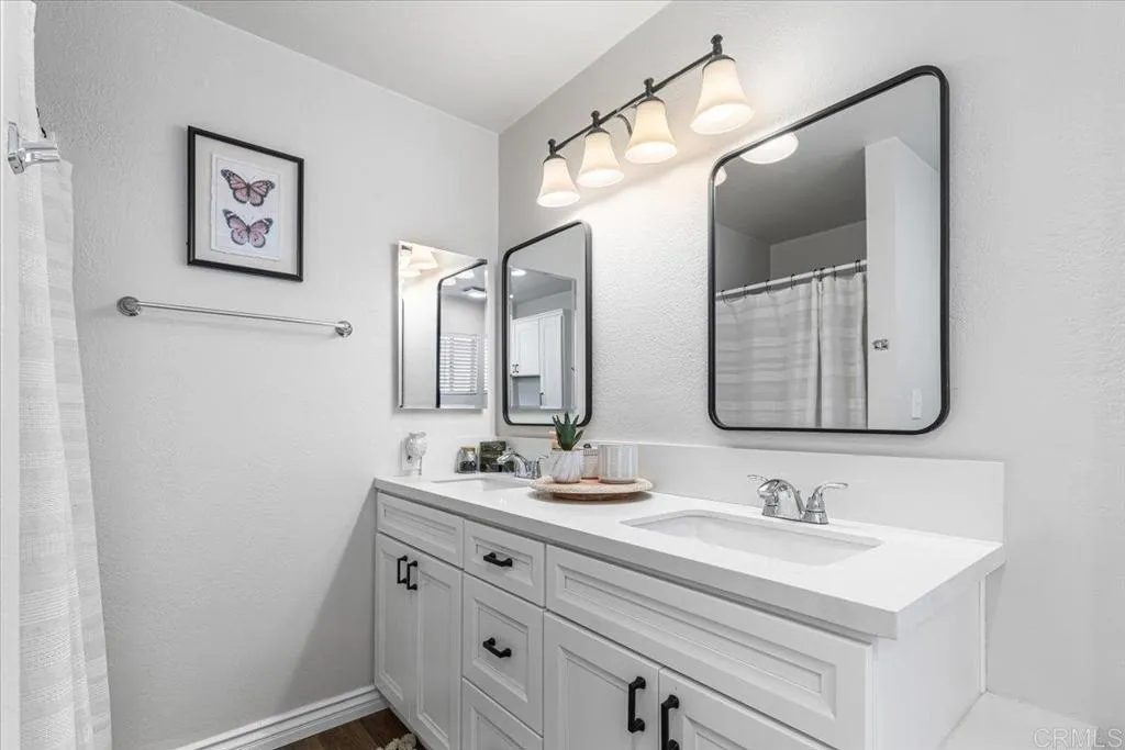 https://cdn.realtyfeed.com/cdn/127/306628999/4f4c2f10a3e83b35933458b6ae2a6e0d.webp