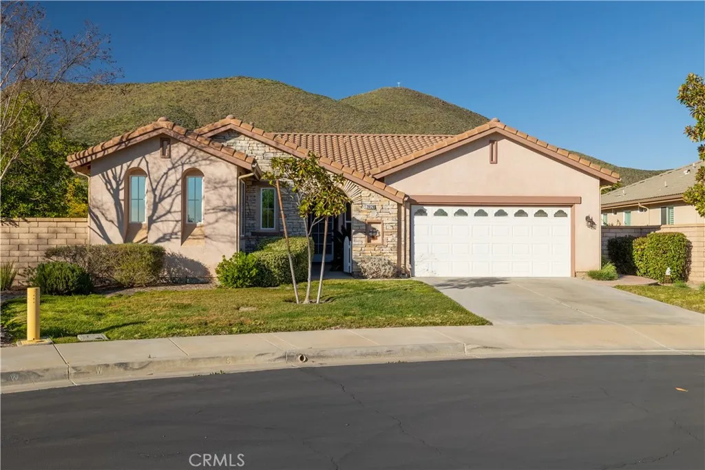 28128 Summitrose, Menifee, CA 92584 - Main photo, Menifee, CA