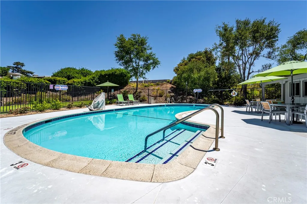 https://cdn.realtyfeed.com/cdn/127/306629111/40f1d9e63c823f13ceb92019bdea061a.webp