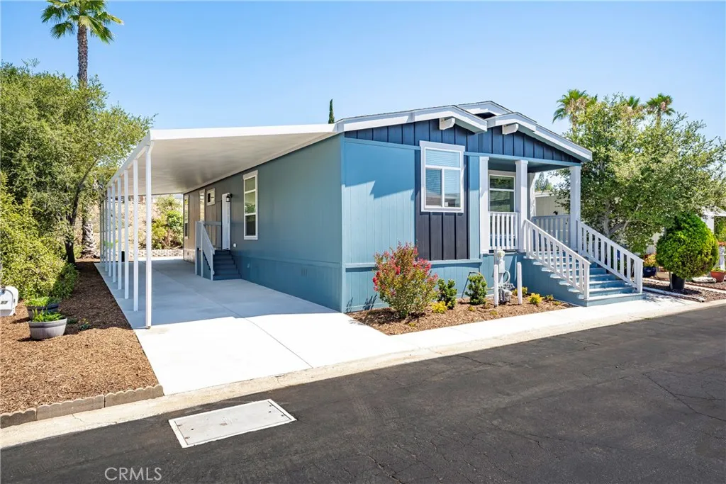 https://cdn.realtyfeed.com/cdn/127/306629111/8d1a48d7c19634932f5691af66d1fe83.webp
