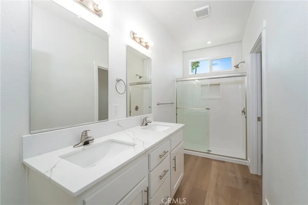 https://cdn.realtyfeed.com/cdn/127/306629111/d335d678b64c724ead4f7e04ee96470f.webp