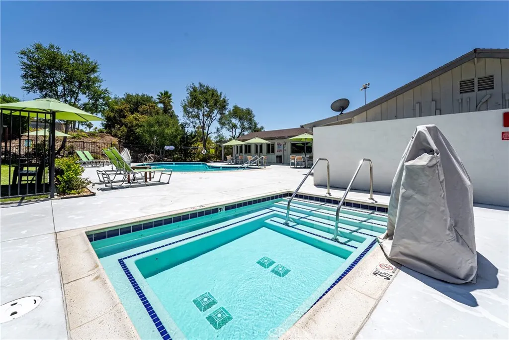 https://cdn.realtyfeed.com/cdn/127/306629111/f93f10e6e507b0d63986c1be8dec2b9f.webp