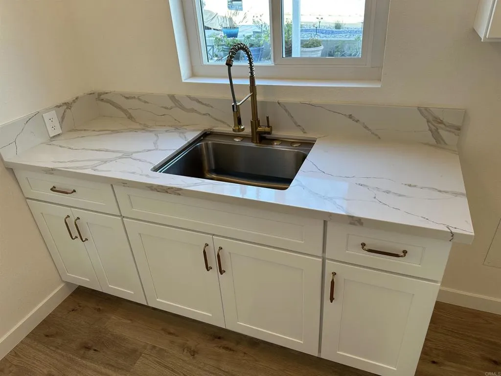 https://cdn.realtyfeed.com/cdn/127/306629118/22498b74558a0ebba036340341215fa3.webp